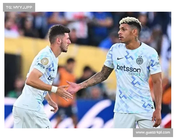 门将迪乌夫高接抵挡,尼斯客战巴黎虽败犹荣