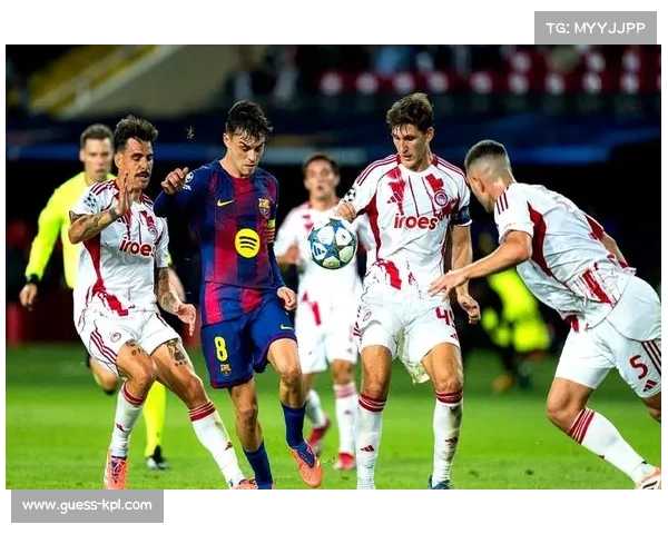 奥林匹亚科斯2-1逆转阿贾克斯，希腊球队客场战术执行力亮眼