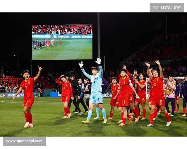 足球纪录片首映：聚焦五大联赛历史